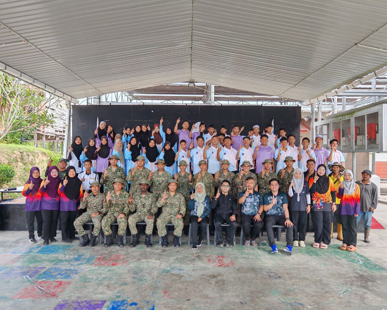 Program bersama penghuni asrama dan agensi